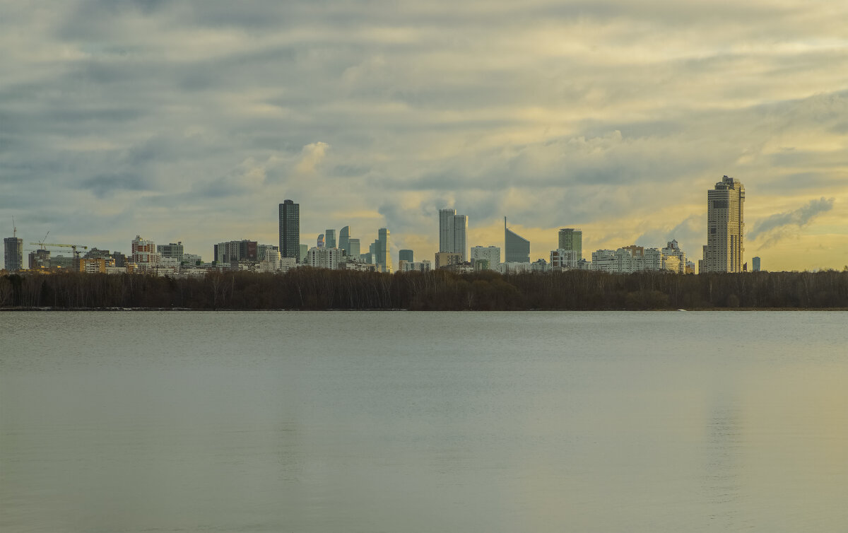 Город за рекой. - Николай Город за рекой. - Николай