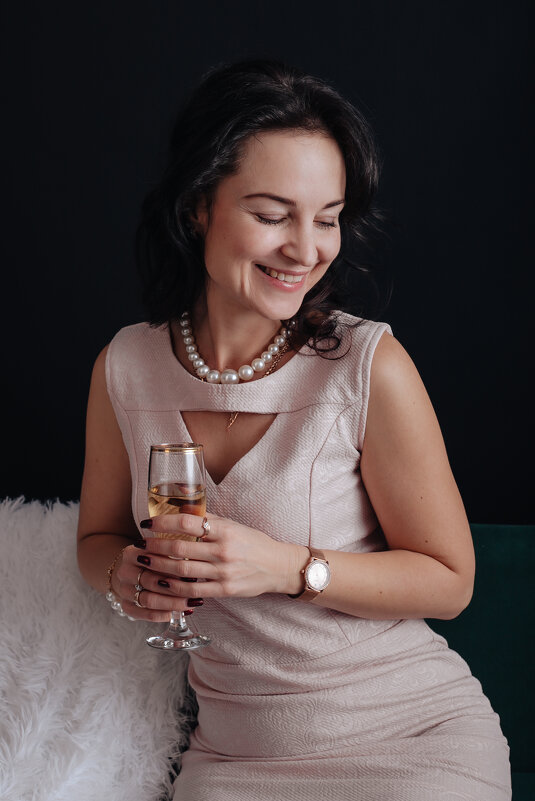 Женский портрет - Юлия Кравченко