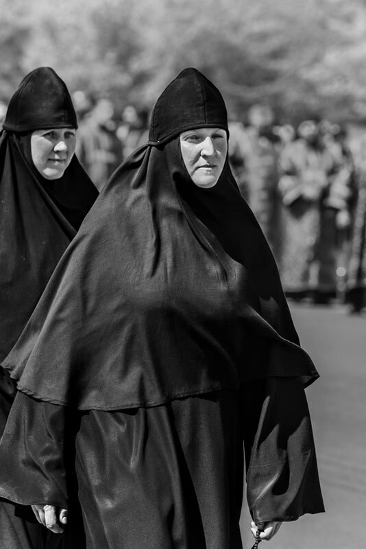 В чёрном - SanSan 