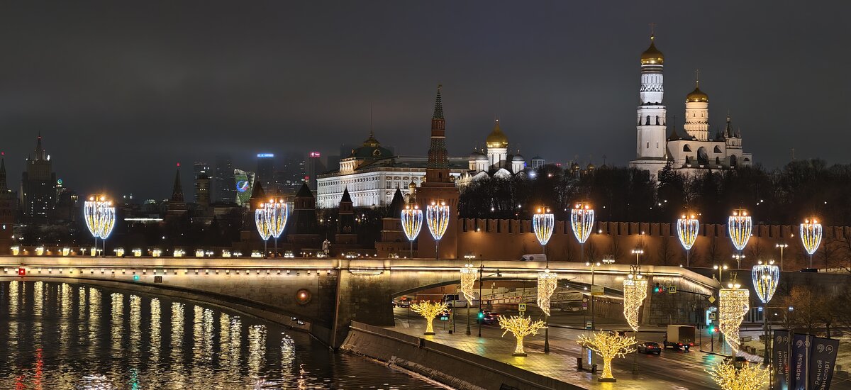 Московский Кремль - <<< Наташа >>>