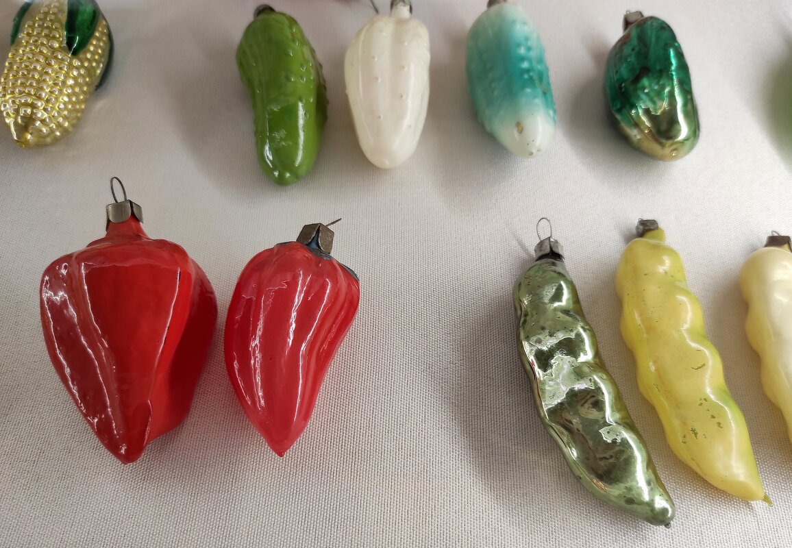 Незамысловатые ретроовощи  с наших детских ёлок - Татьяна Лютаева