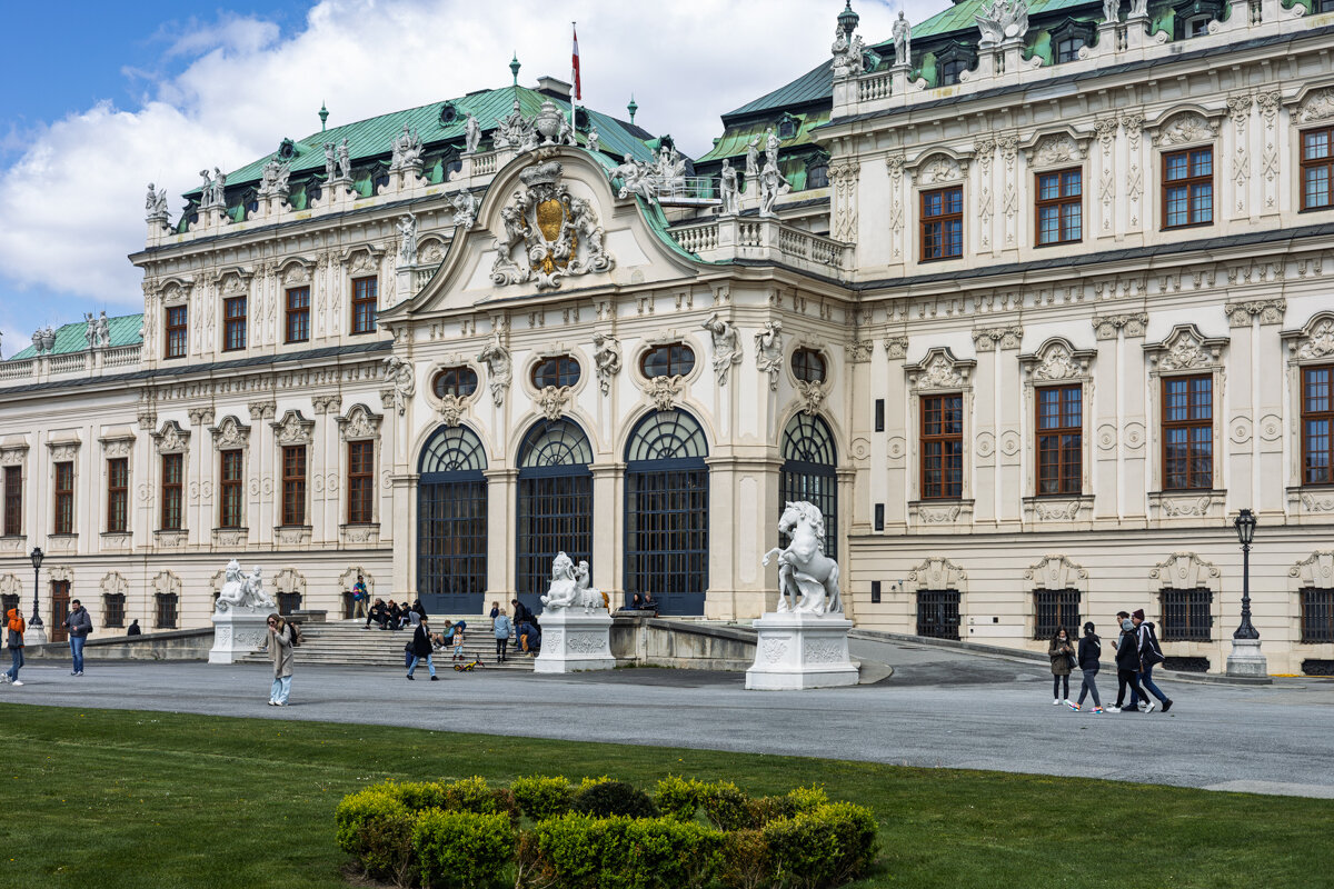 Дворец Бельведер - Игорь Сикорский