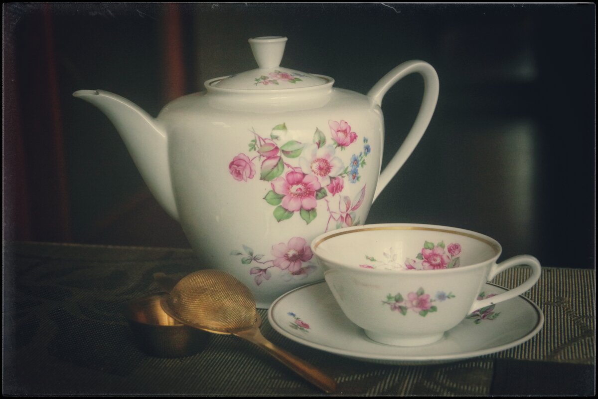 Подготовка к чаепитию... - Руслан 