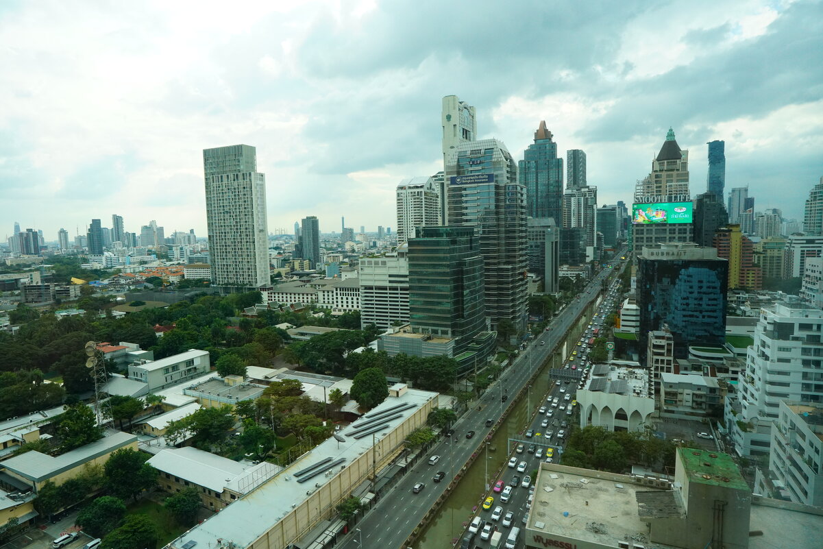 *** - Иван Литвинов