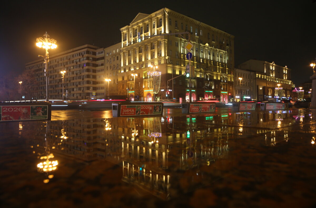 Тверская вечером 18 декабря - Михаил Бибичков