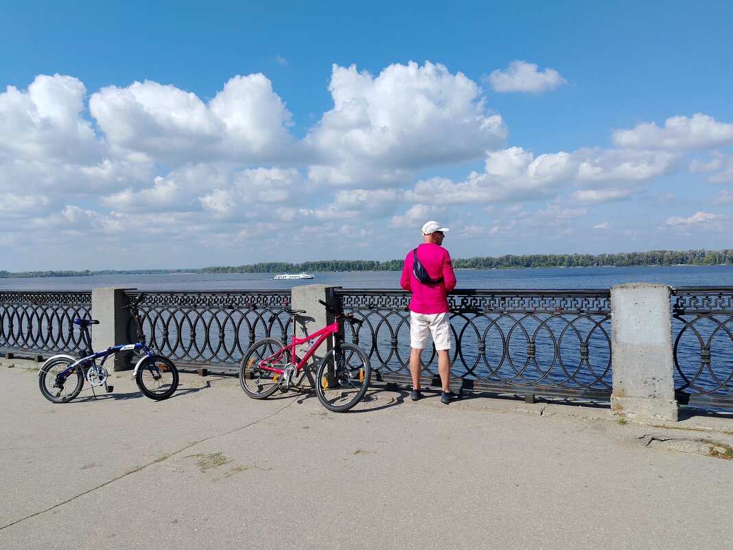 Широка Волга, хороша Волга! - Надежда 