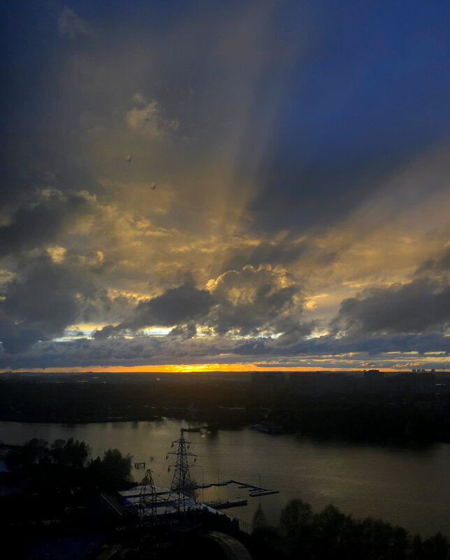 Вечер в окошке. - Марина Леонидовна