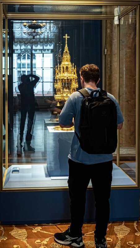 Подсмотренно в Зрмитаже - Константин Бобинский