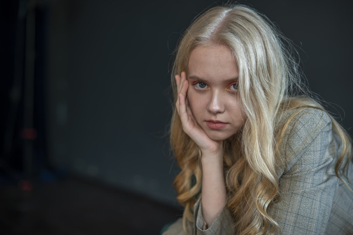 **** - Николай Шерстнев