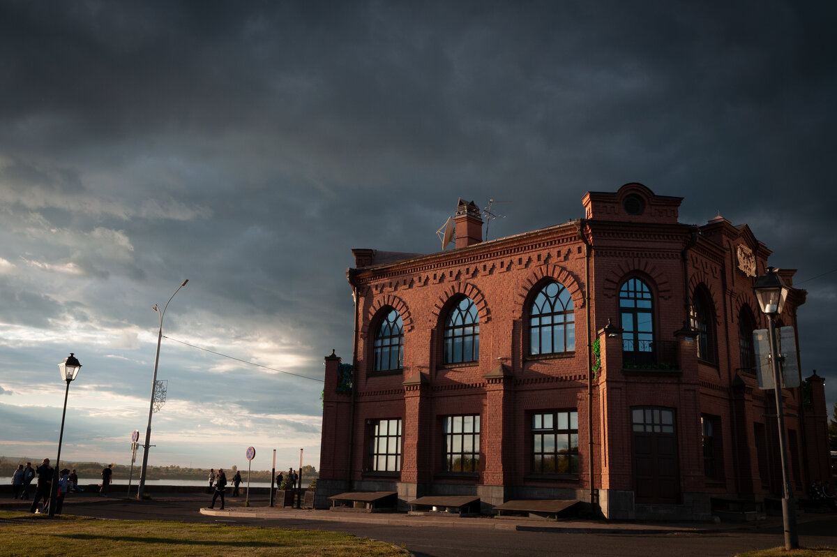 Набережная Томи - Prinz Eugen 