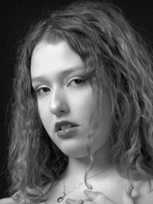 Портрет - Дмитрий Балашов