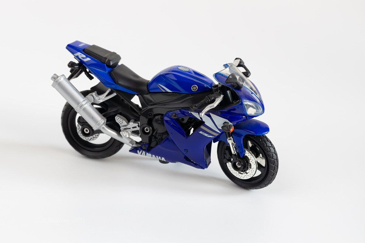 Модель синего мотоцикла - Александр Синдерёв