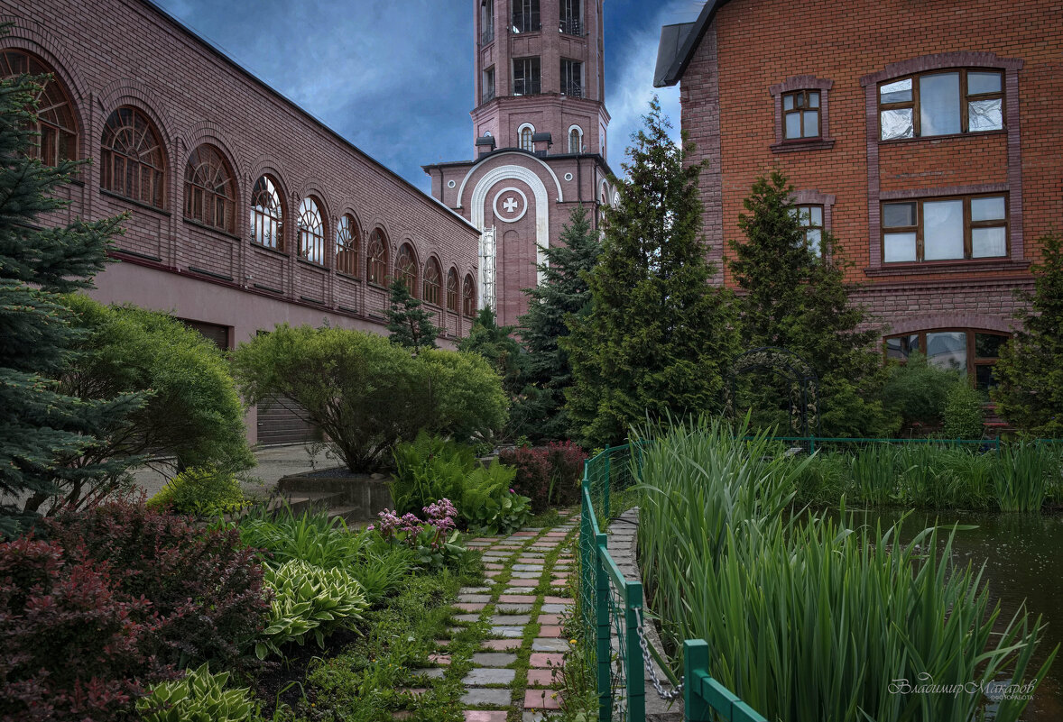 "Уютный уголок в мужском монастыре"© - Владимир Макаров