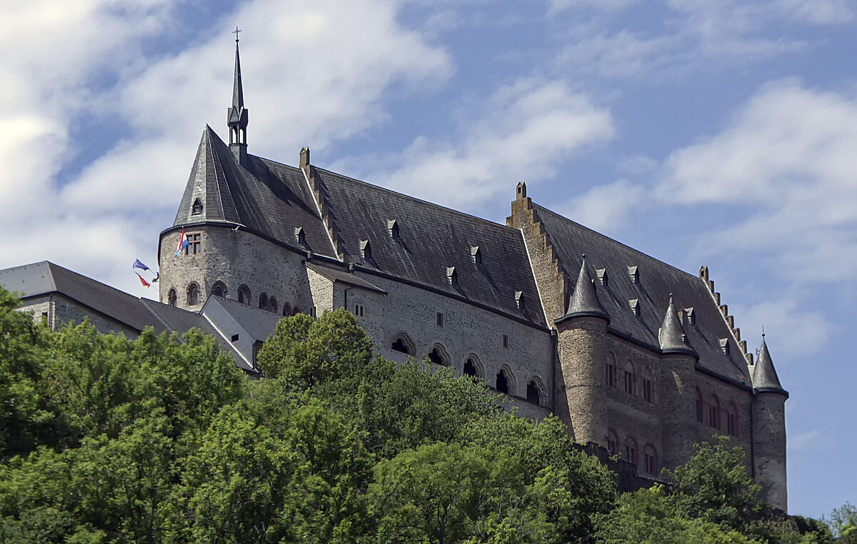 Замок Ви́анден, - Андроник Александр 