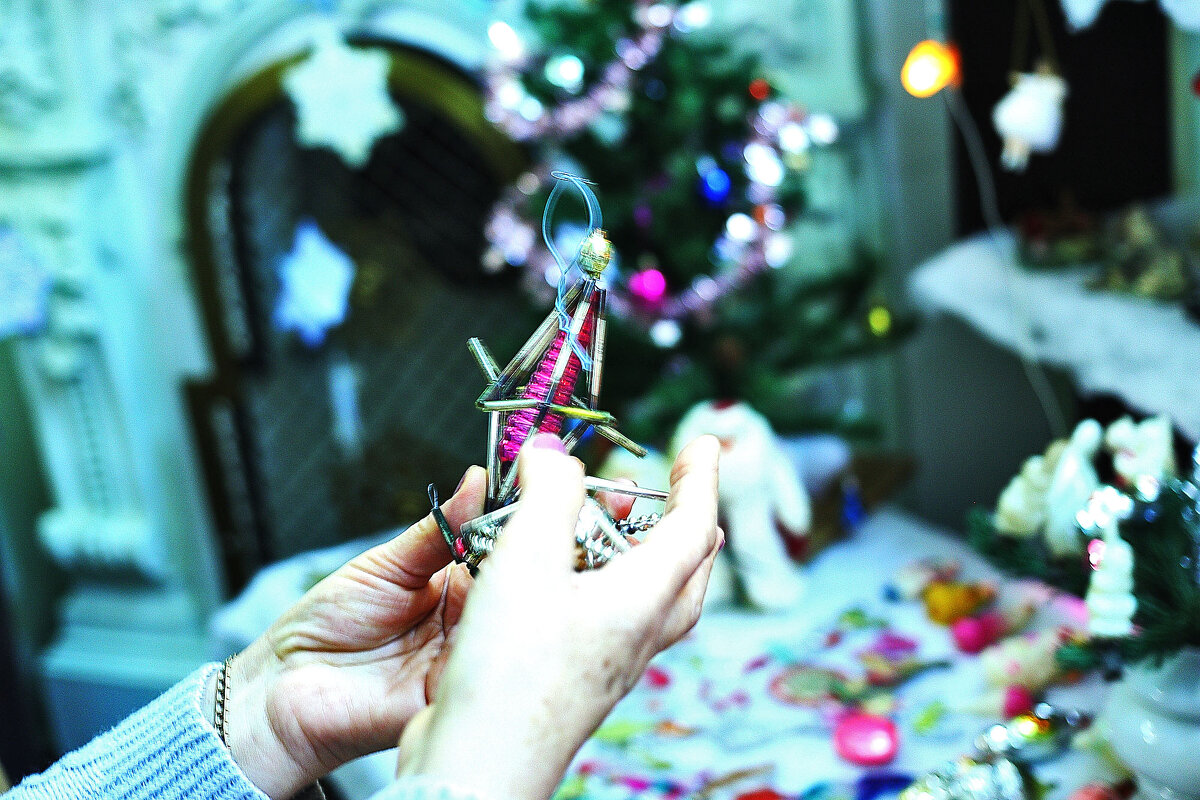 Первый спутник - Юрий Гайворонскiий