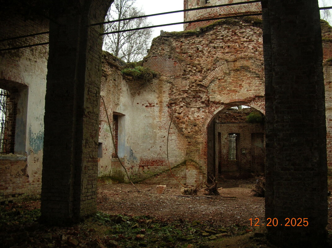 Церковь Иоанна Предтечи в Залесье (Стареньком) - fogmeadowww m