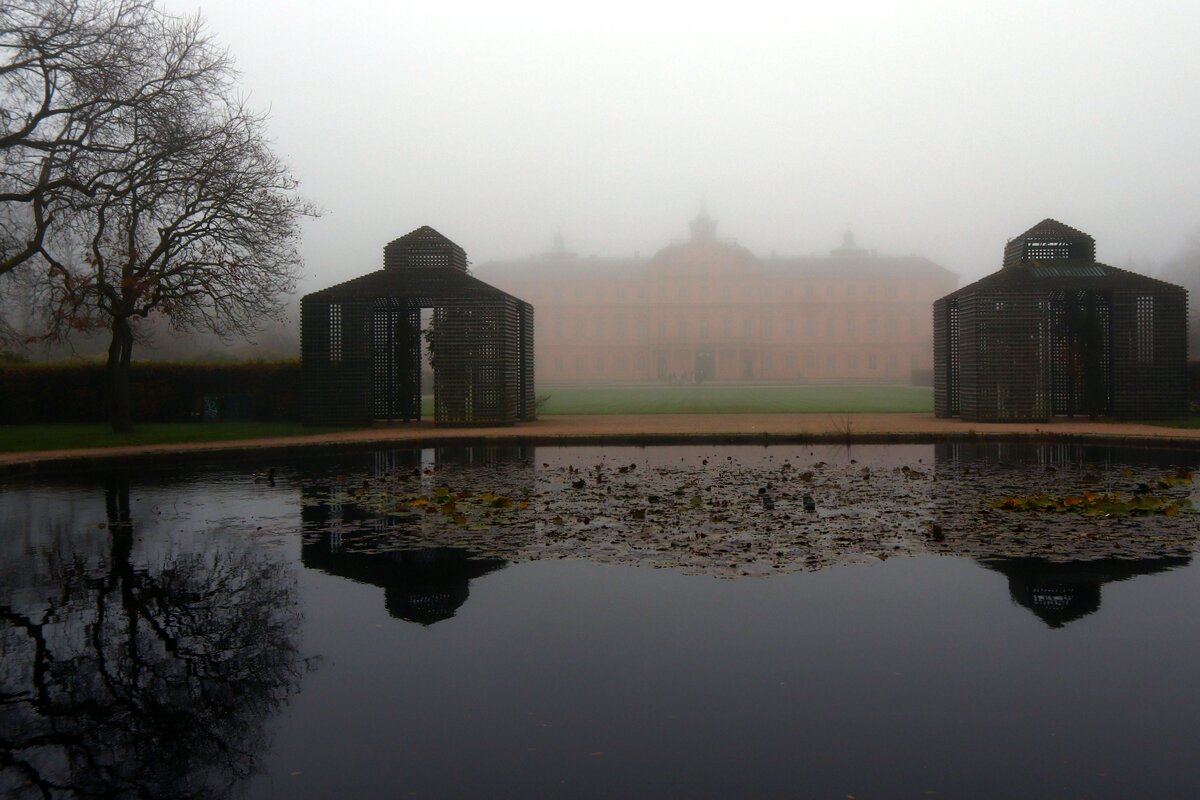 Туман в городе - Юрий. Шмаков