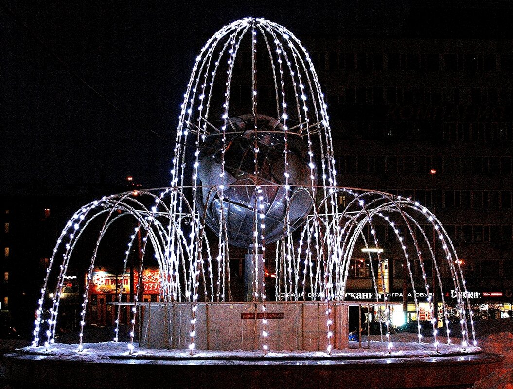 Фонтан зимой - Галина Нестратова