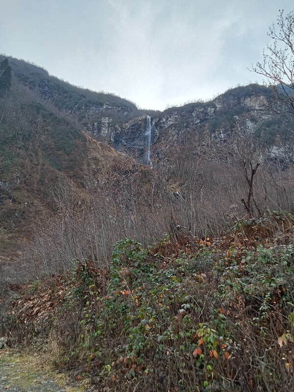 Где-то там водопад - Виктор 