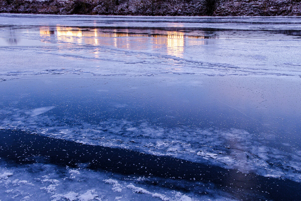 Рано утром на Москва-реке - Георгий А