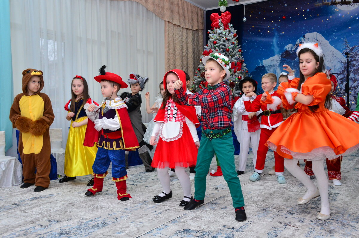 Ёлки по городу мчатся 4... - александр донченко