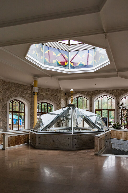 Нарзанная галерея - navalon M