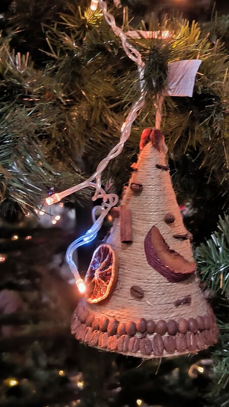 Украшения ёлки из вторичных материалов. - Ольга 