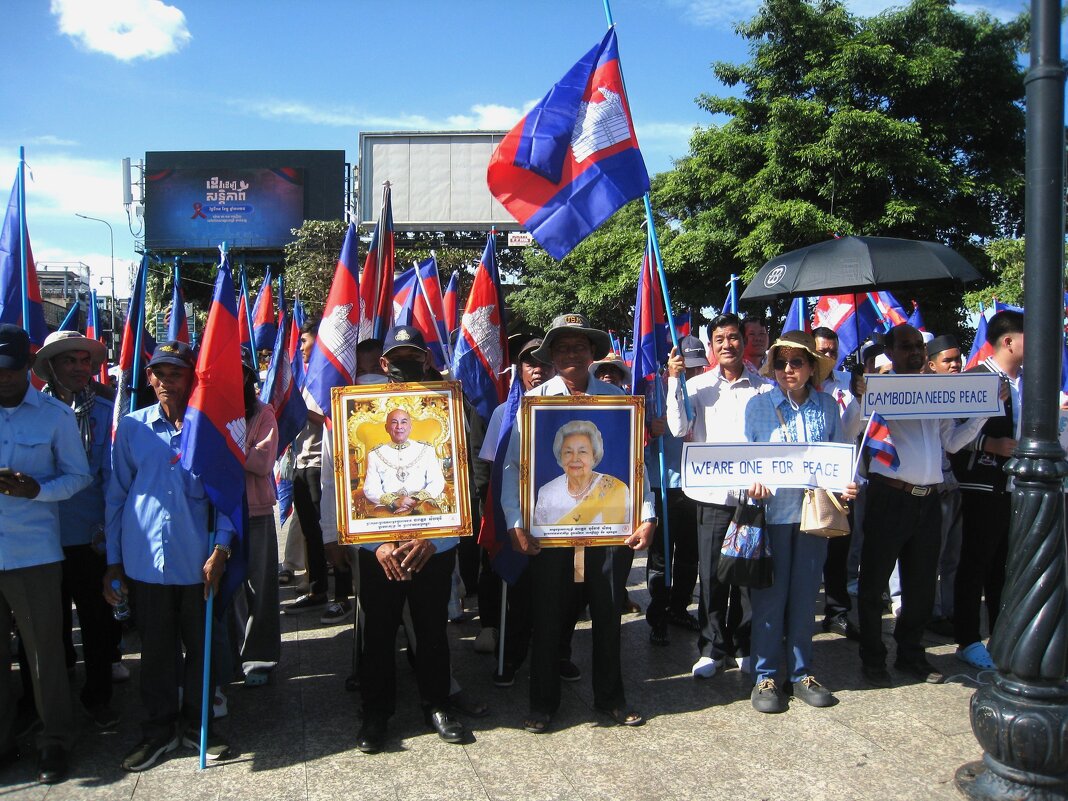 В нормальной и свободной стране - свободные люди! - unix (Илья Утропов)