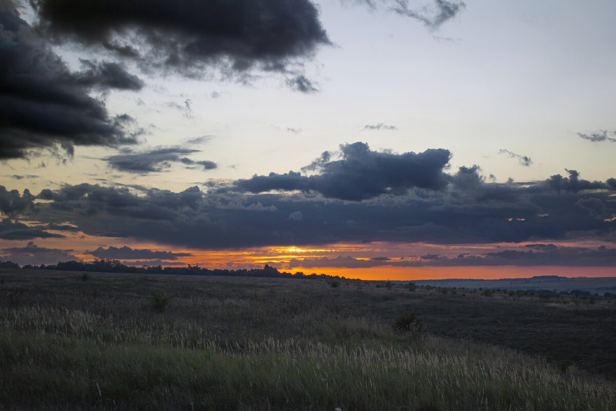 Закат. - Александр. AVG100 ---