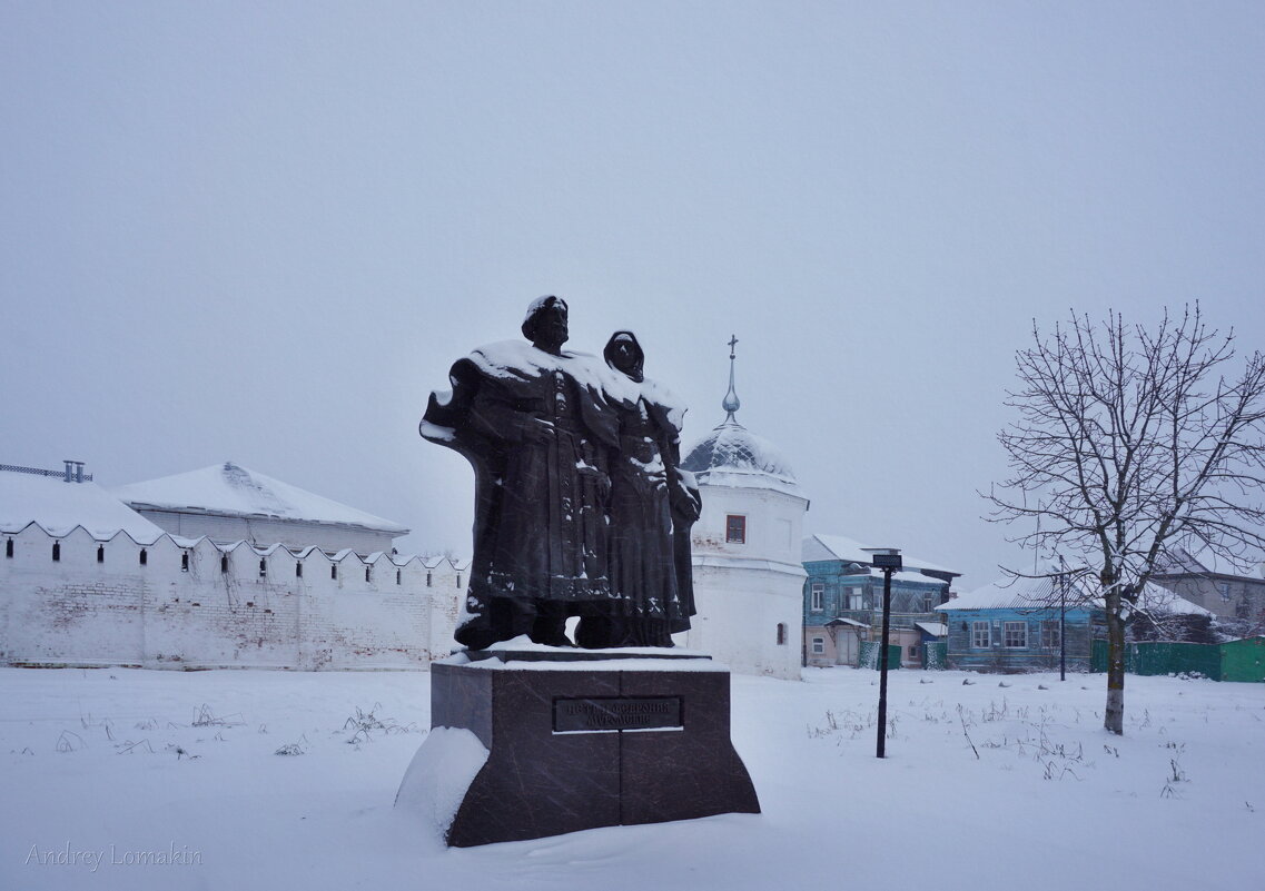 Памятник Петру и Февронии в Муроме - Andrey Lomakin