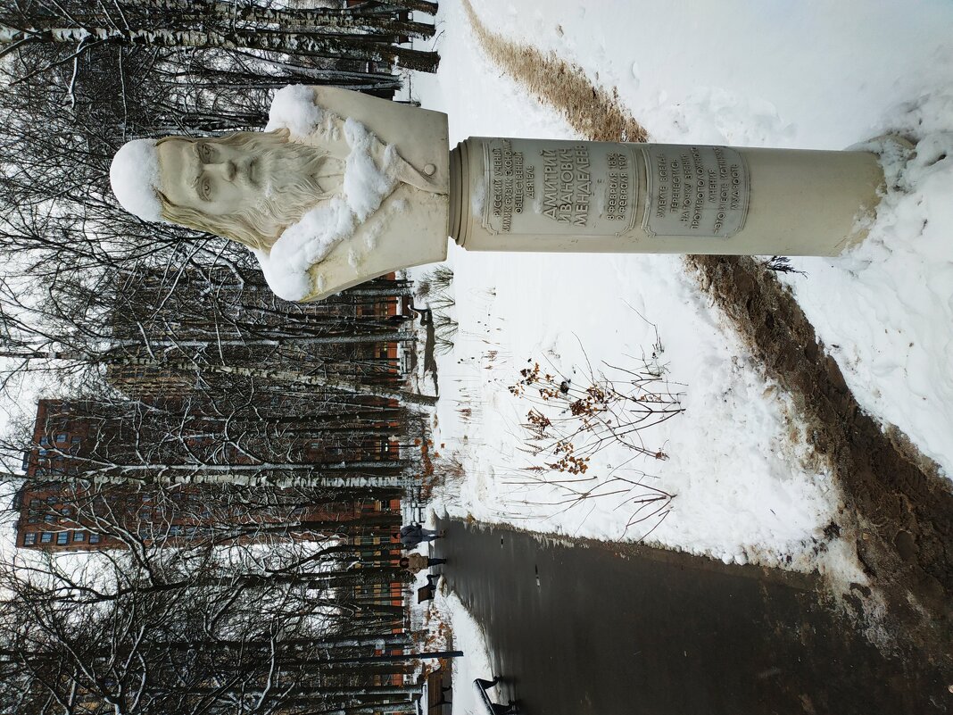 Мед. центр им. Логинова и его не пациенты, но украшение - Андрей Лукьянов