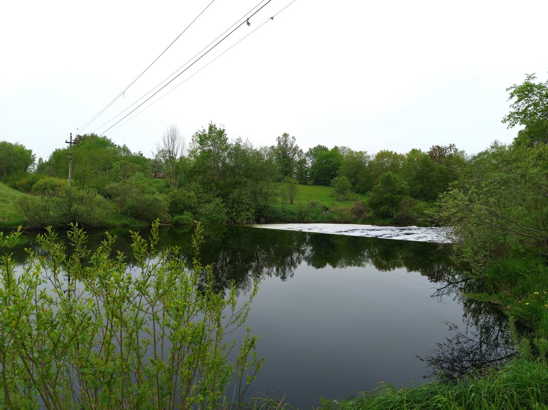 Плотина в д.Белошкино - Артем 