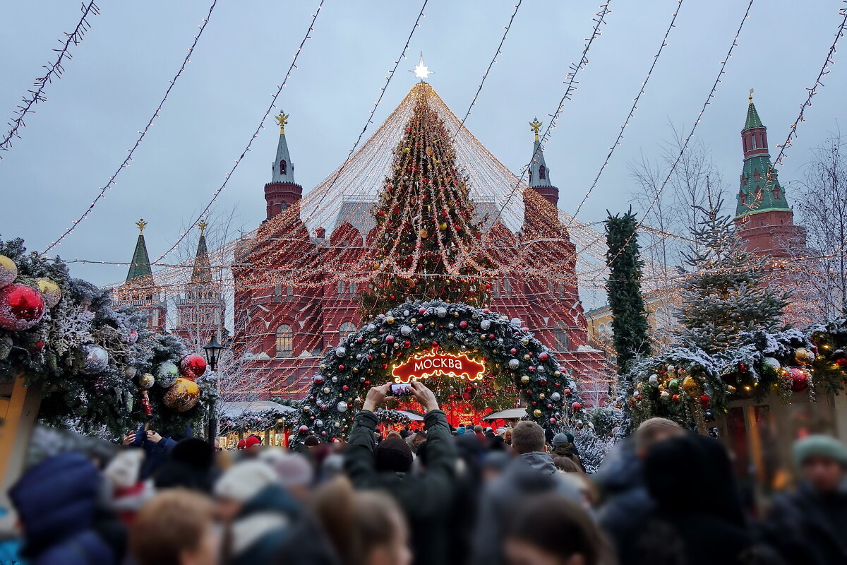 праздничная Столица... - Andrey Bragin 