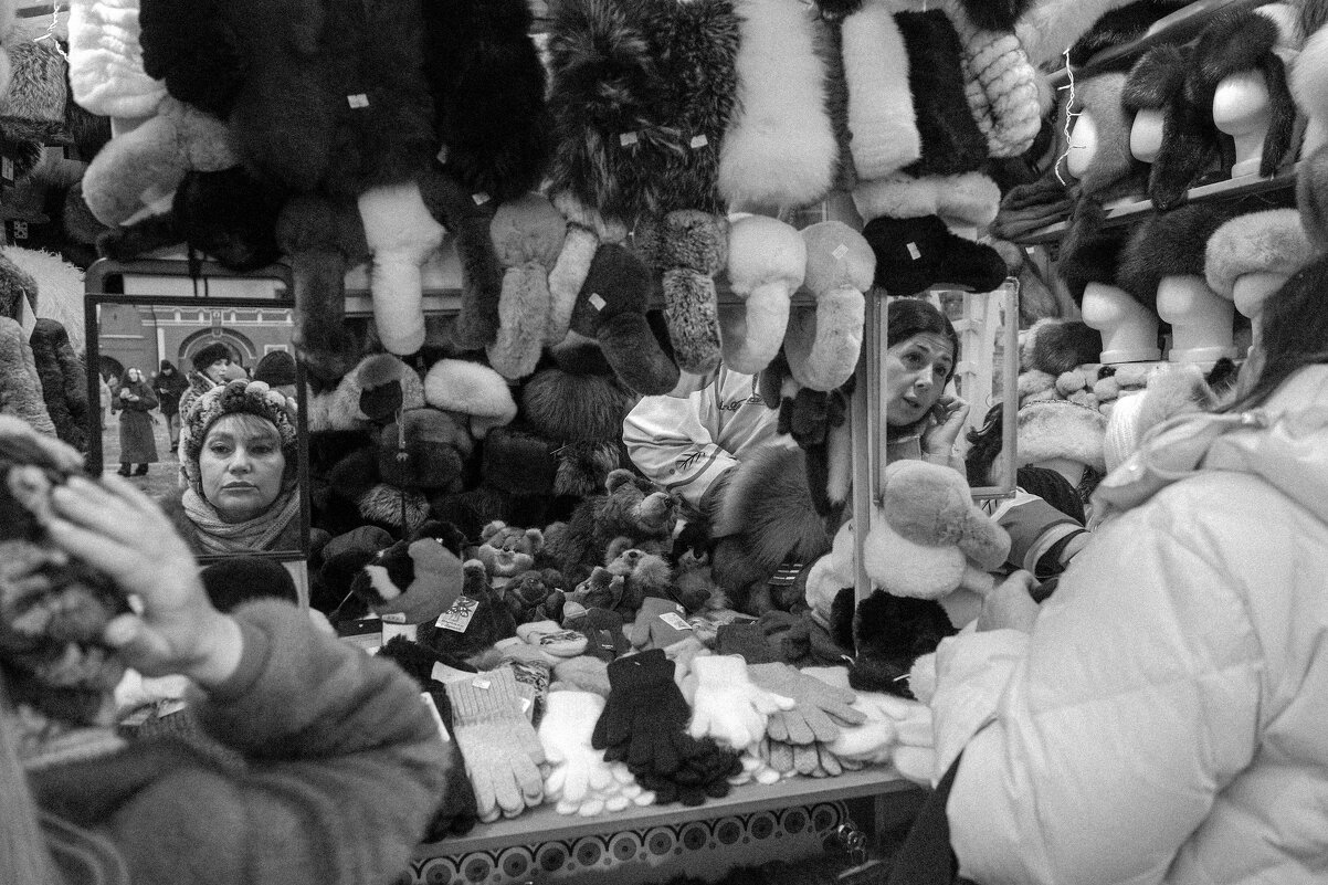 *** - Сергей Золотавин