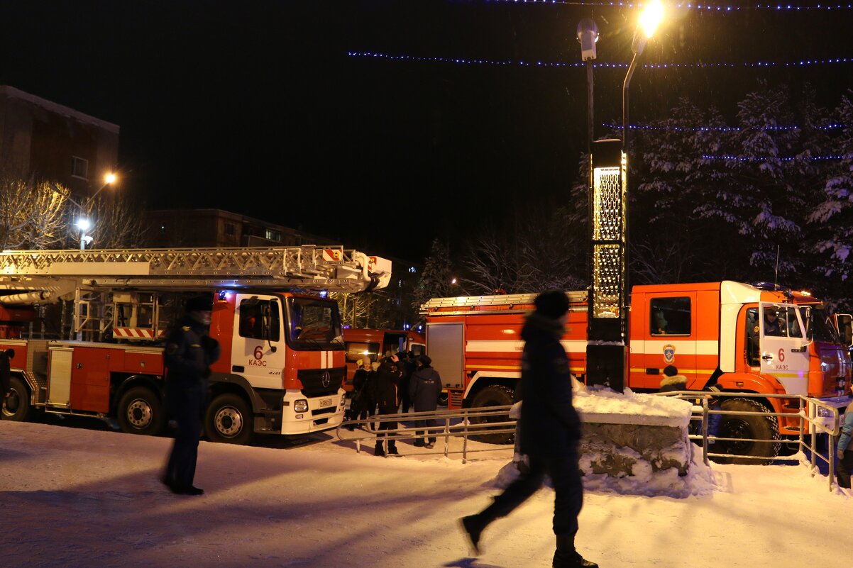 Показательные выступления пожарных - Ольга 