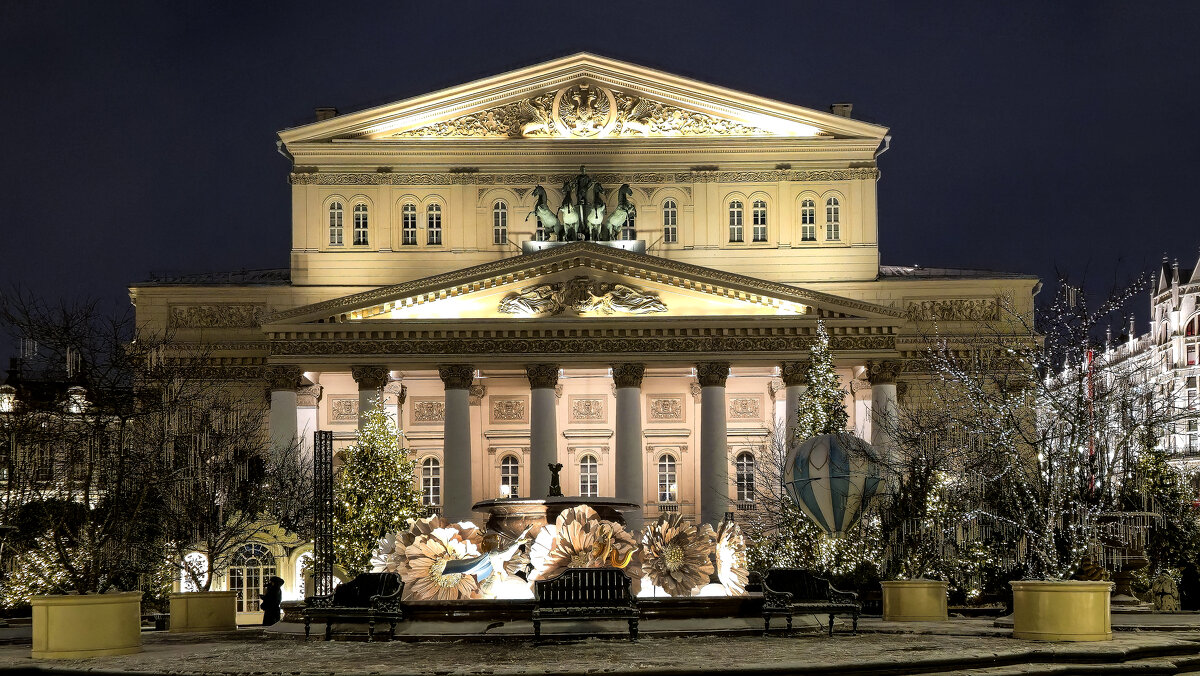 Театральная площадь - Oleg S 