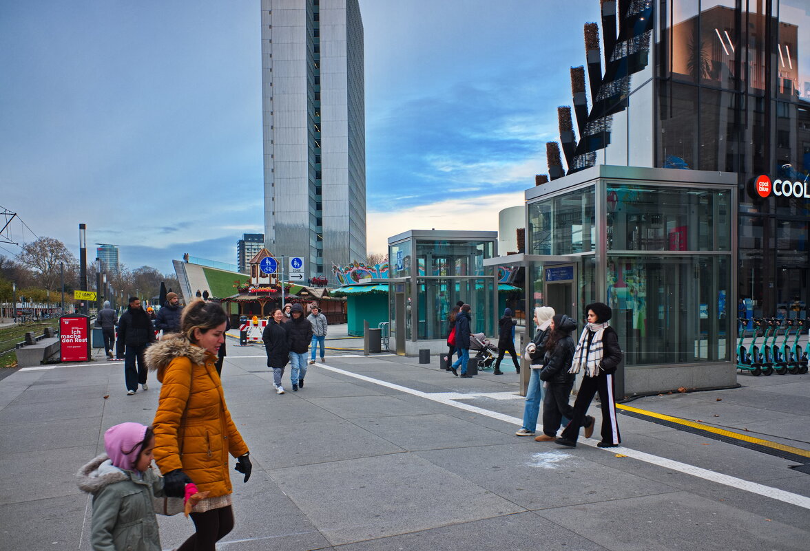 *** - Witalij Löwin *** - Witalij Löwin