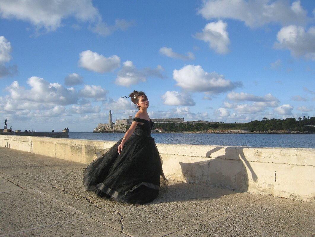 Прекрасная кубинская девушка. - unix (Илья Утропов) Прекрасная кубинская девушка. - unix (Илья Утропов)