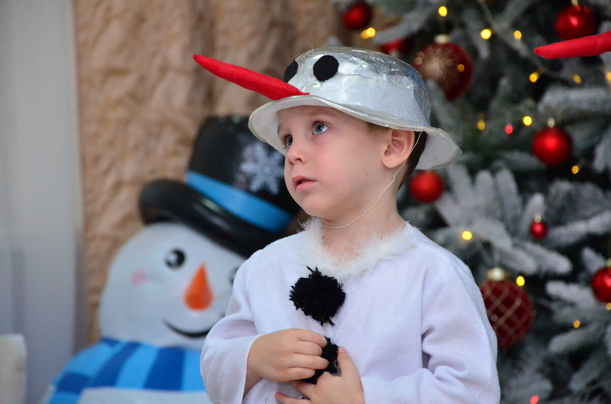 Ёлки 2 ... А почему Бал окончен ??? - александр донченко Ёлки 2 ... А почему Бал окончен ??? - александр донченко