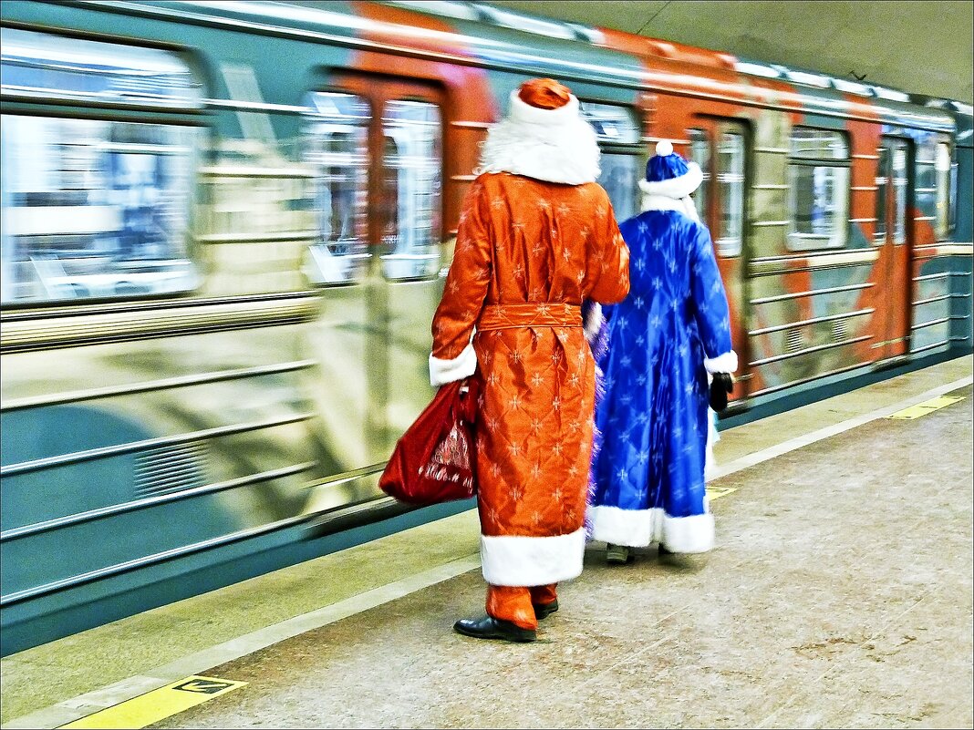 Дед Мороз и Снегурочка спешат к вам в гости - Валентина *