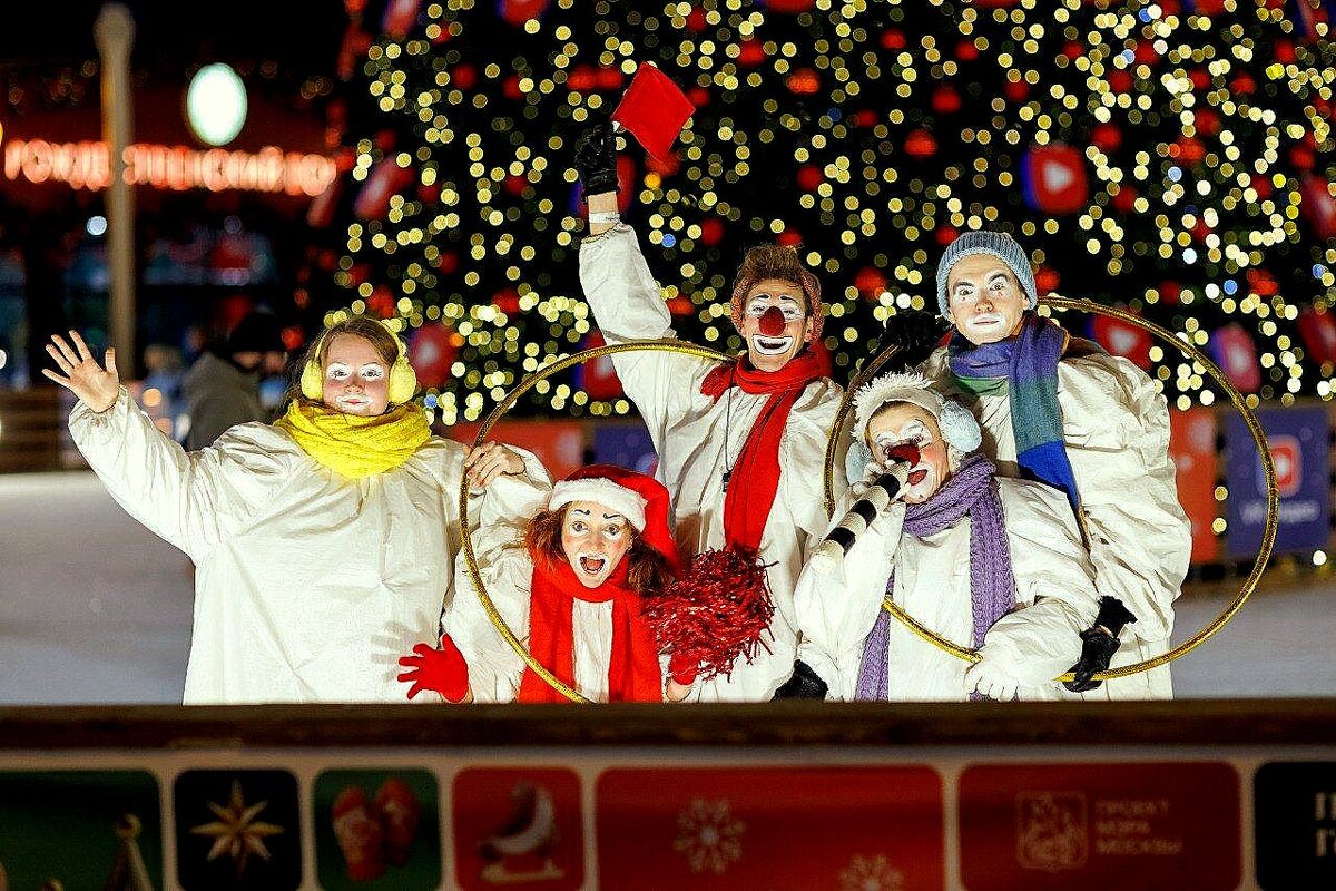 С наступающим Новым годом! - Елена 