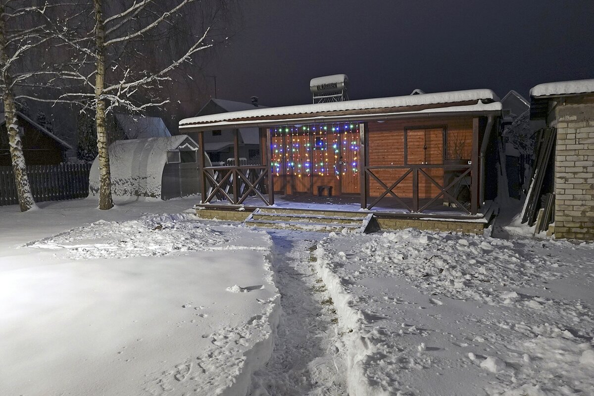Празднично на даче - Валерий Иванович