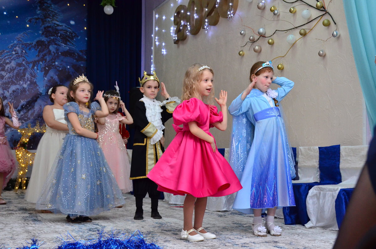 Ёлки 3 финал ... - александр донченко Ёлки 3 финал ... - александр донченко