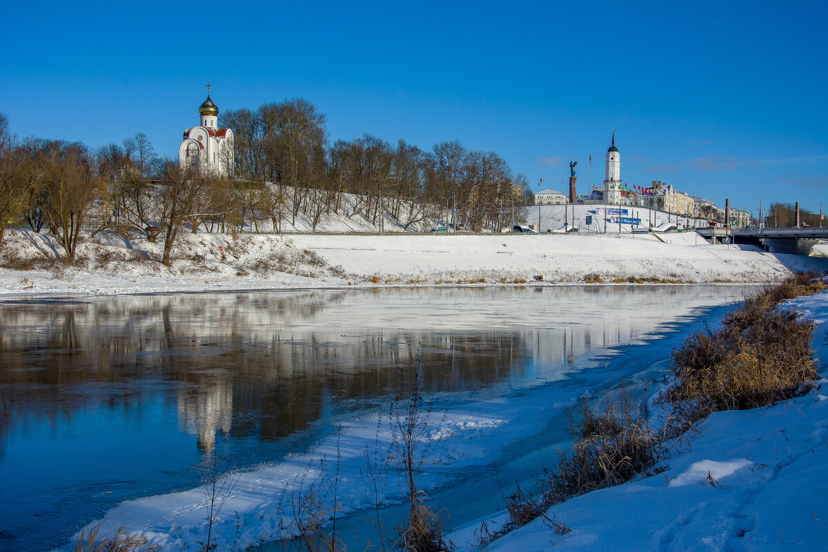 Зимний день в городе. - Sergey (Apg)
