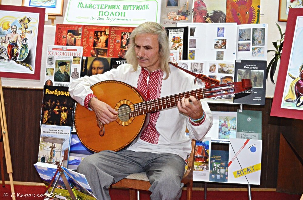 Віктор Перепелюк, музикант - Степан Карачко