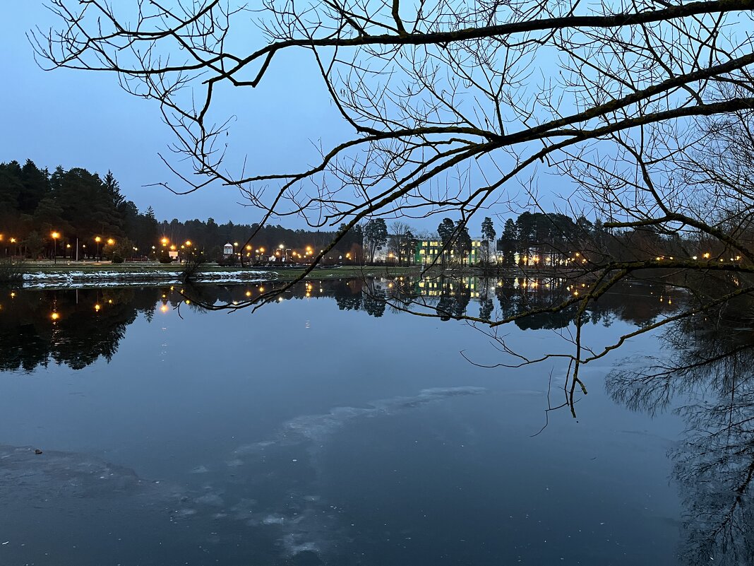 Город засыпал, а озеро не спало - Серж Show