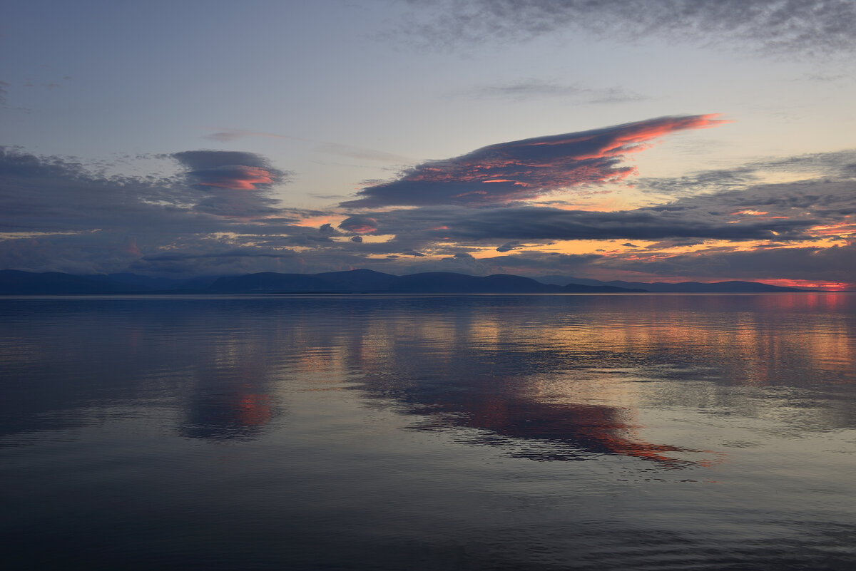 *** - Александр Хаецкий