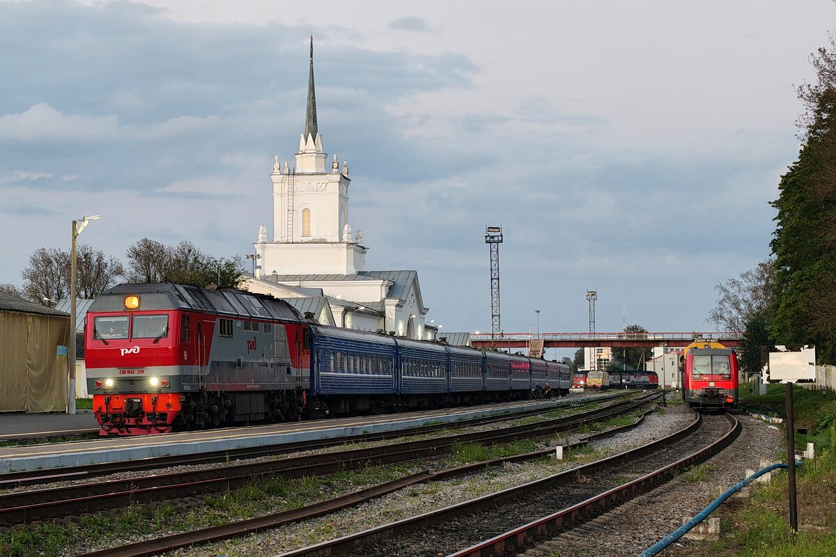 Ж/д станция Дно - Артем 