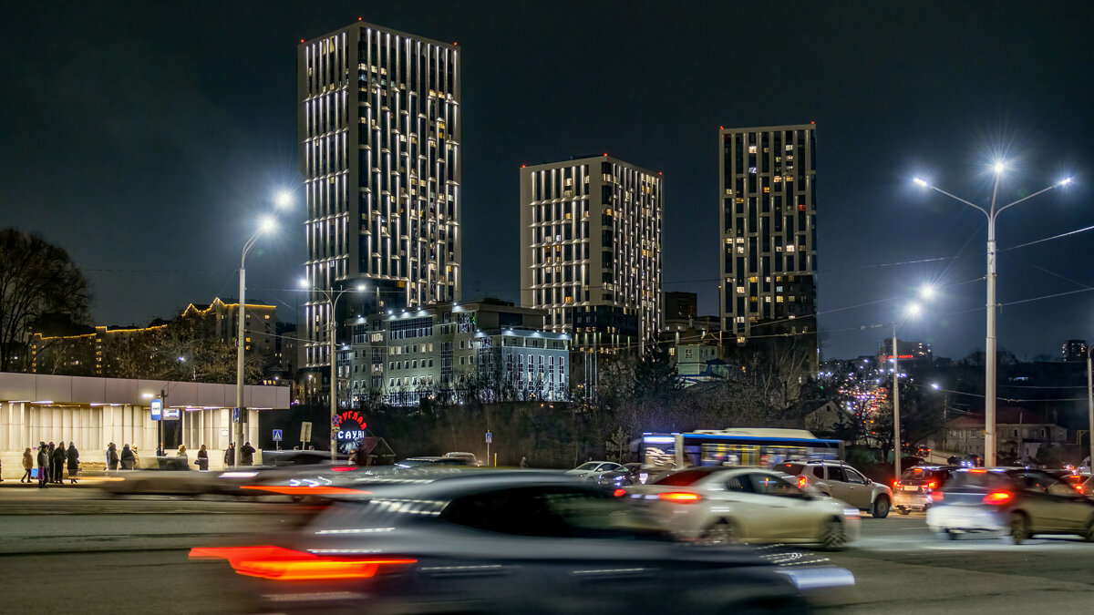 Огни молчат, огни спешат... - Сергей Шатохин 