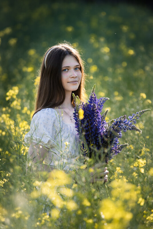 * - Евгений Ваулин